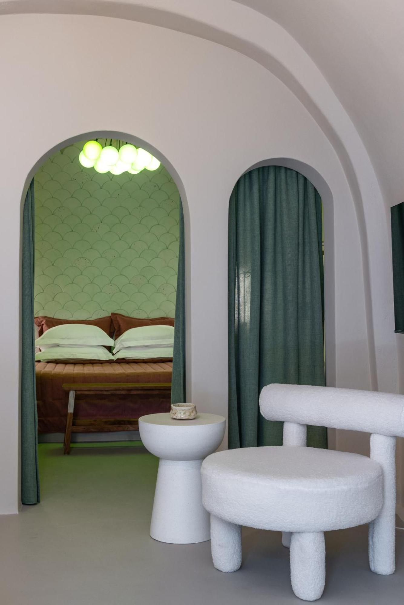 Hermes Cave House By Oias Local Cave Houses Bagian luar foto